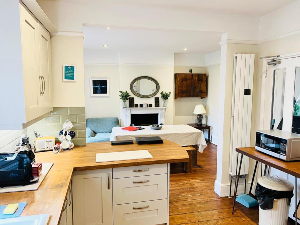 3 Bedroom House, St9, Ryde, Isle Of Wight Ryde  Luaran gambar